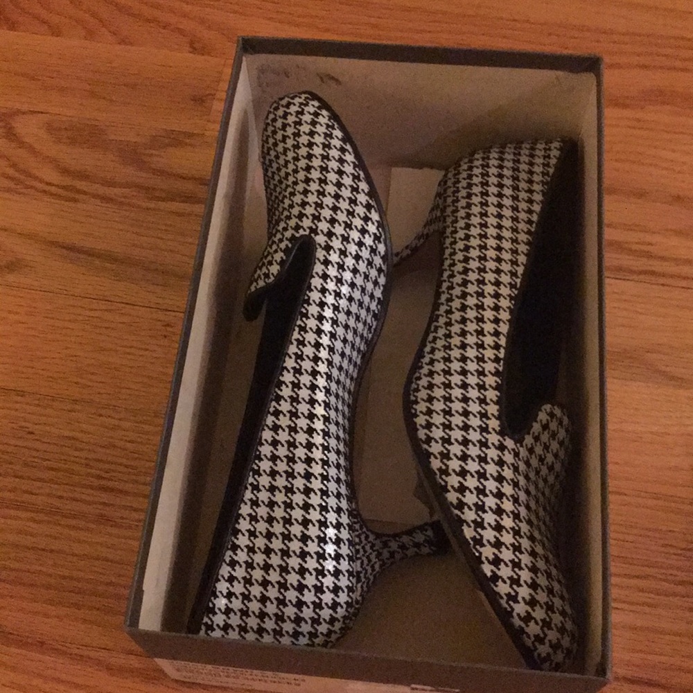NWB cute professional shoes